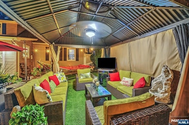 181 Lakeview Ave, Leonia, NJ 07605 - photo 6