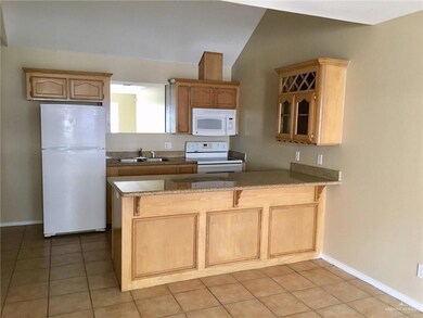 2503 Salvatierra Ave unit 14, Edinburg, TX 78541 - photo 2