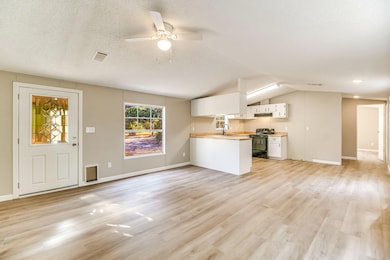 169 White Rd, Defuniak Springs, FL 32433 - photo 5