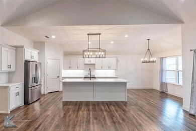 4625 Seals Ln, Abilene, TX 79606 - photo 3