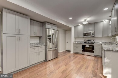 8710 Norman Dr, White Plains, MD 20695 - photo 2