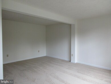 5524 Foxhall Ct, Frederick, MD 21703 - photo 2