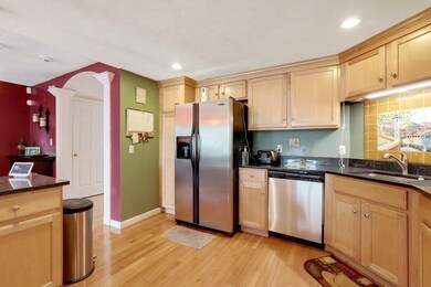 513 Hampton Way unit 513, Abington, MA 02351 - photo 3