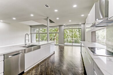 9161 Briar Forest Dr, Houston, TX 77024 - photo 4