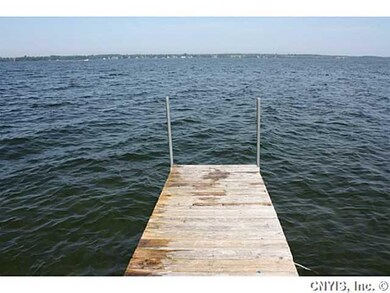 Waterfront/Dock/Pier