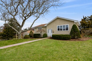 199 Harbor Point Rd, Barnstable, MA 02559 - photo 2