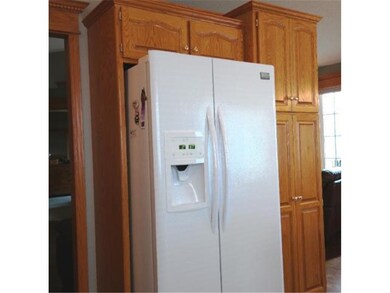 Oak pantry w/ pull outs and plenty of storage thru