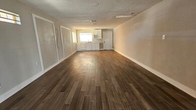 13907 Gainesville St, Houston, TX 77015 - photo 5