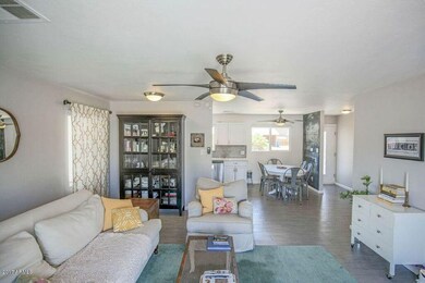 3014 E Pinchot Ave Phoenix AZ 85016 X-26