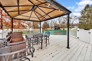 10 Scott Dr, Middletown, NY 10941 - photo 7