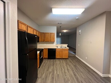 7848 Playpen Ct, Jacksonville, FL 32210 - photo 4