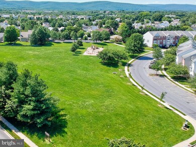 244 Timber View Ct, Frederick, MD 21702 - photo 6