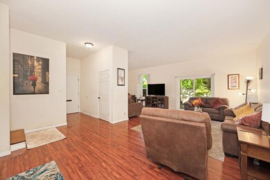 619 Commons Dr, Sacramento, CA 95825 - photo 7