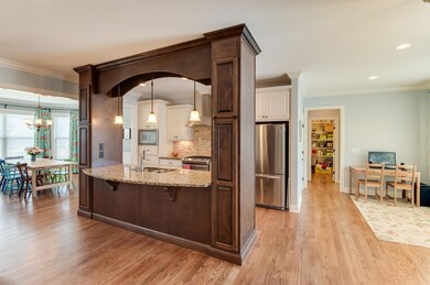 9736_Rookwood_Cir_13