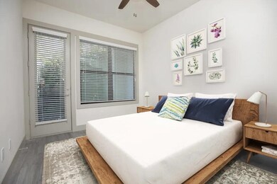 4509 Mount Vernon St unit 20, Houston, TX 77006 - photo 6