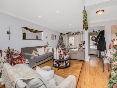 1918 Pitman Ave, Bronx, NY 10466 - photo 4