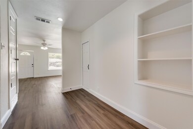 406 Shawnee Trace, Grand Prairie, TX 75051 - photo 7