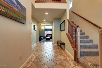 Spacious Entry!