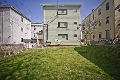 31 Suffield St, Worcester, MA 01610 - photo 5