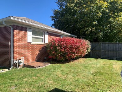 101 Whitley St, Oak Hill, WV 25901 - photo 4