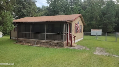 113 Quail Point Dr, Hubert, NC 28539 - photo 2