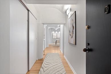 Fulton House unit 608, Chicago, IL 60606 - photo 2