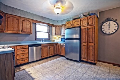 57225 Sequoia Dr, Goshen, IN 46528 - photo 6