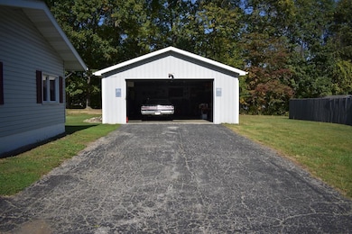 2495 Emma Ln, Mansfield, OH 44903 - photo 4