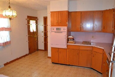 730 McBrayer Dr, Harrodsburg, KY 40330 - photo 2