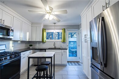 14 Glenrose Dr, Riverside, RI 02915 - photo 6