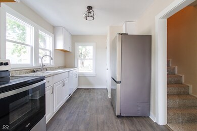 228 E 29th St, Anderson, IN 46016 - photo 5