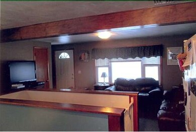 20 Edbert Dr, Holyoke, MA 01040 - photo 3