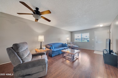 11144 W Emerald Dr unit 15C, Sun City, AZ 85351 - photo 4