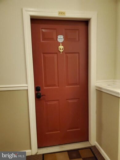 4906 Stone Shop Cir, Owings Mills, MD 21117 - photo 2