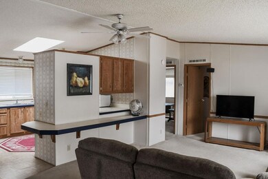 15008 N Savannah Ln, Mead, WA 99021 - photo 4