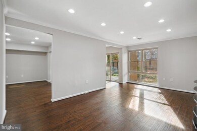 2304 Greenery Ln unit 10115, Silver Spring, MD 20906 - photo 2