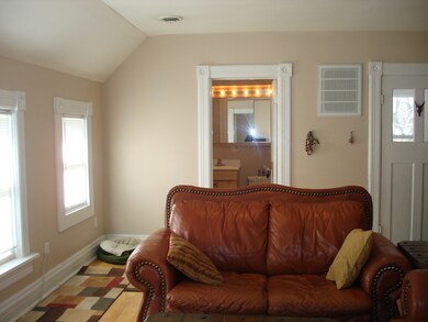 168 N Elm Ave unit 2, Elmhurst, IL 60126 - photo 2