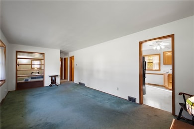 1515 S Main St, Washington, PA 15301 - photo 7