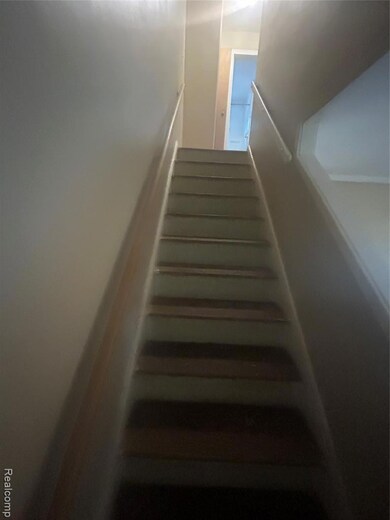 33314 Belding Ct, Westland, MI 48186 - photo 5