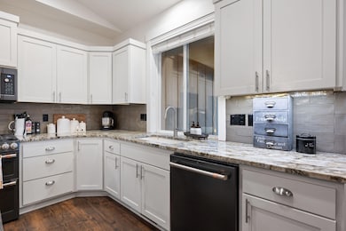 56253 Marsh Hawk Rd, Bend, OR 97707 - photo 6