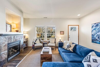 20639 Wild Rose Ln, Bend, OR 97702 - photo 7