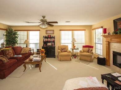 25310 E 62nd St S, Broken Arrow, OK 74014 - photo 6