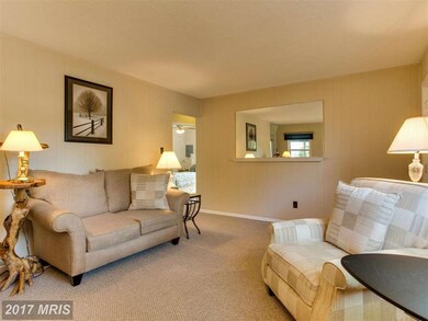 198 Cabbel Dr, Manassas Park, VA 20111 - photo 4
