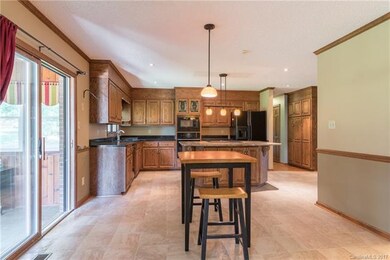 3757 Heatherbrook Trail  Eat In Kitchen Area