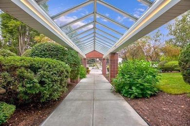 121 Place Ln, Woburn, MA 01801 - photo 3