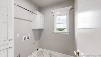 10068 Ratliff Dr, Claremore, OK 74017 - photo 7