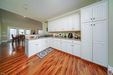 009-680x453-photo