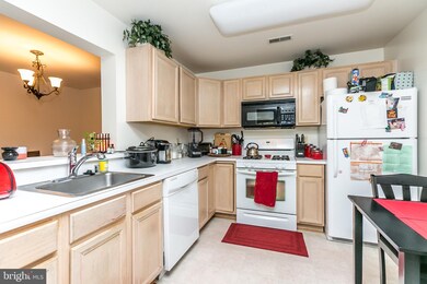 2203 Falls Gable Ln unit D, Baltimore, MD 21209 - photo 7