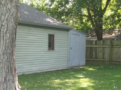 230 S 25th Ave, Beech Grove, IN 46107 - photo 6
