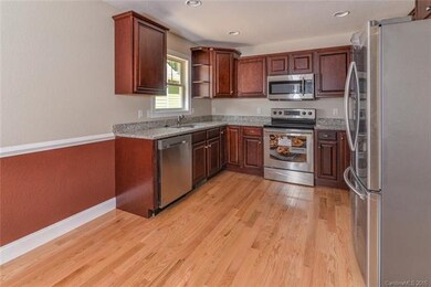 156 Marietta St, Asheville, NC 28803 - photo 7